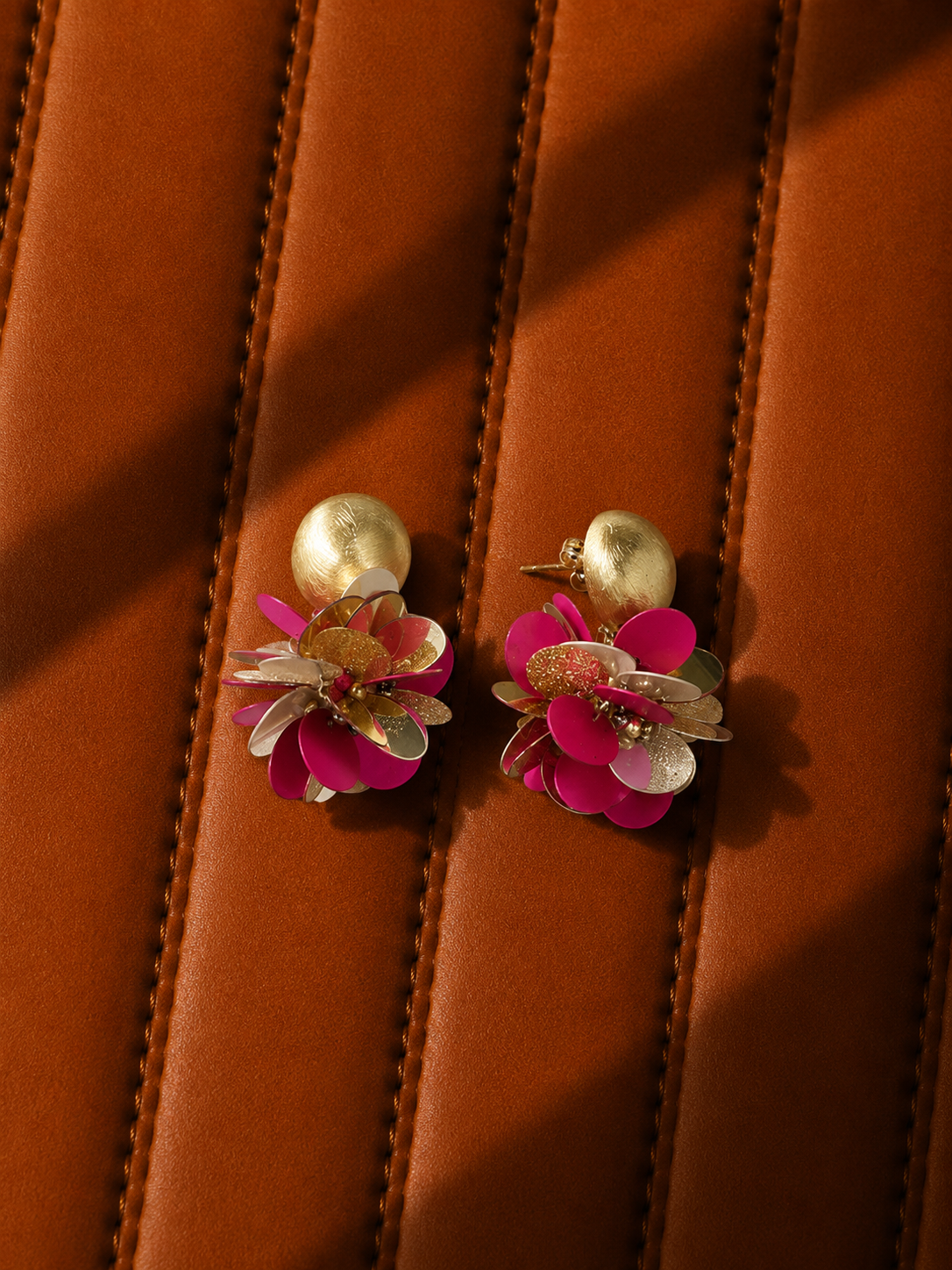 Sequin Earrings Metallic Fuchsia Laure Globe S