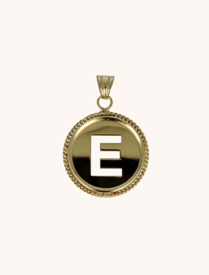 Initial Medaillon Pendantlott-theme.productDescriptionPage.SEO.byTheBrand