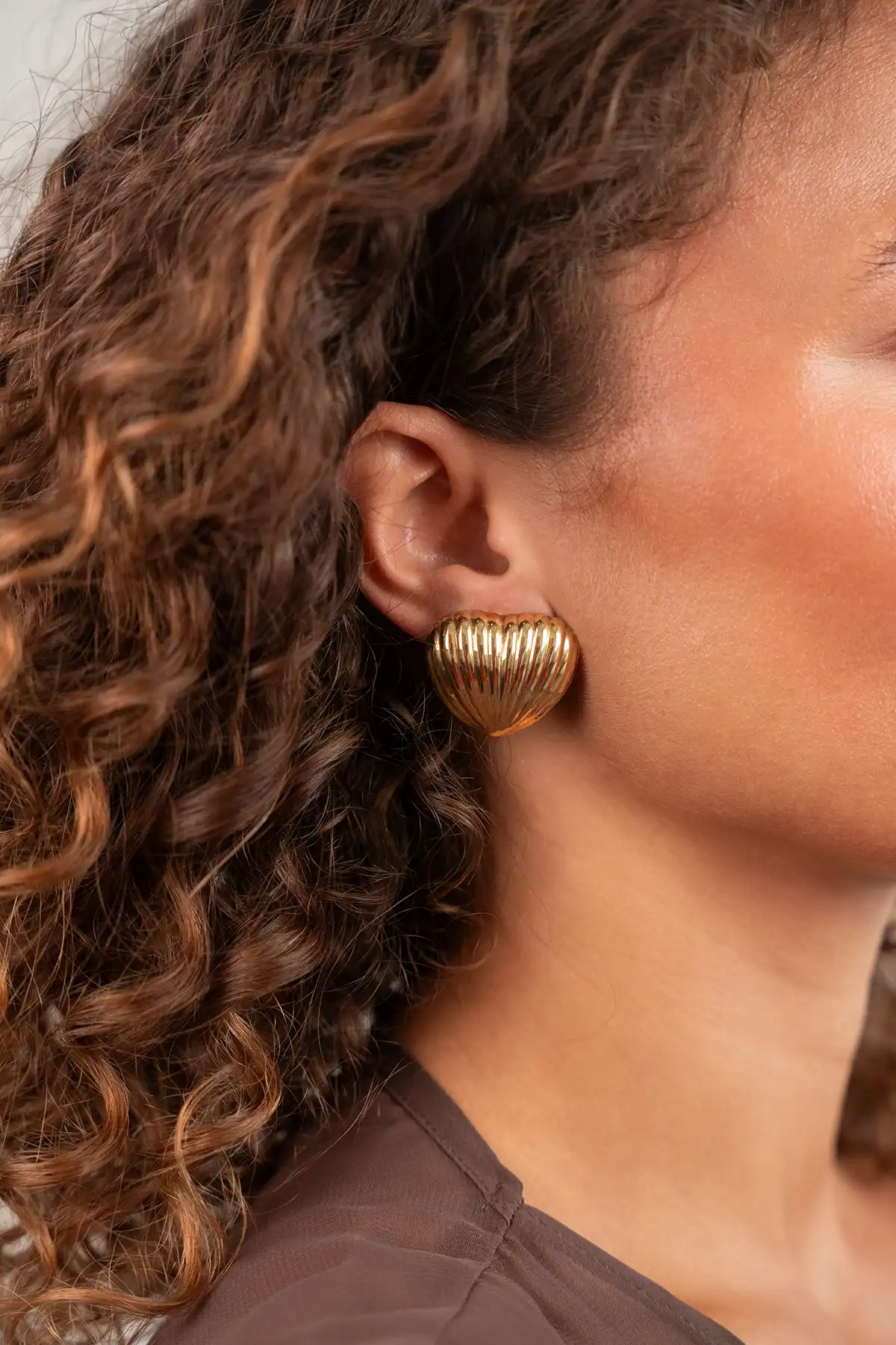 Gouden Oorbellen Heart Shell Stud