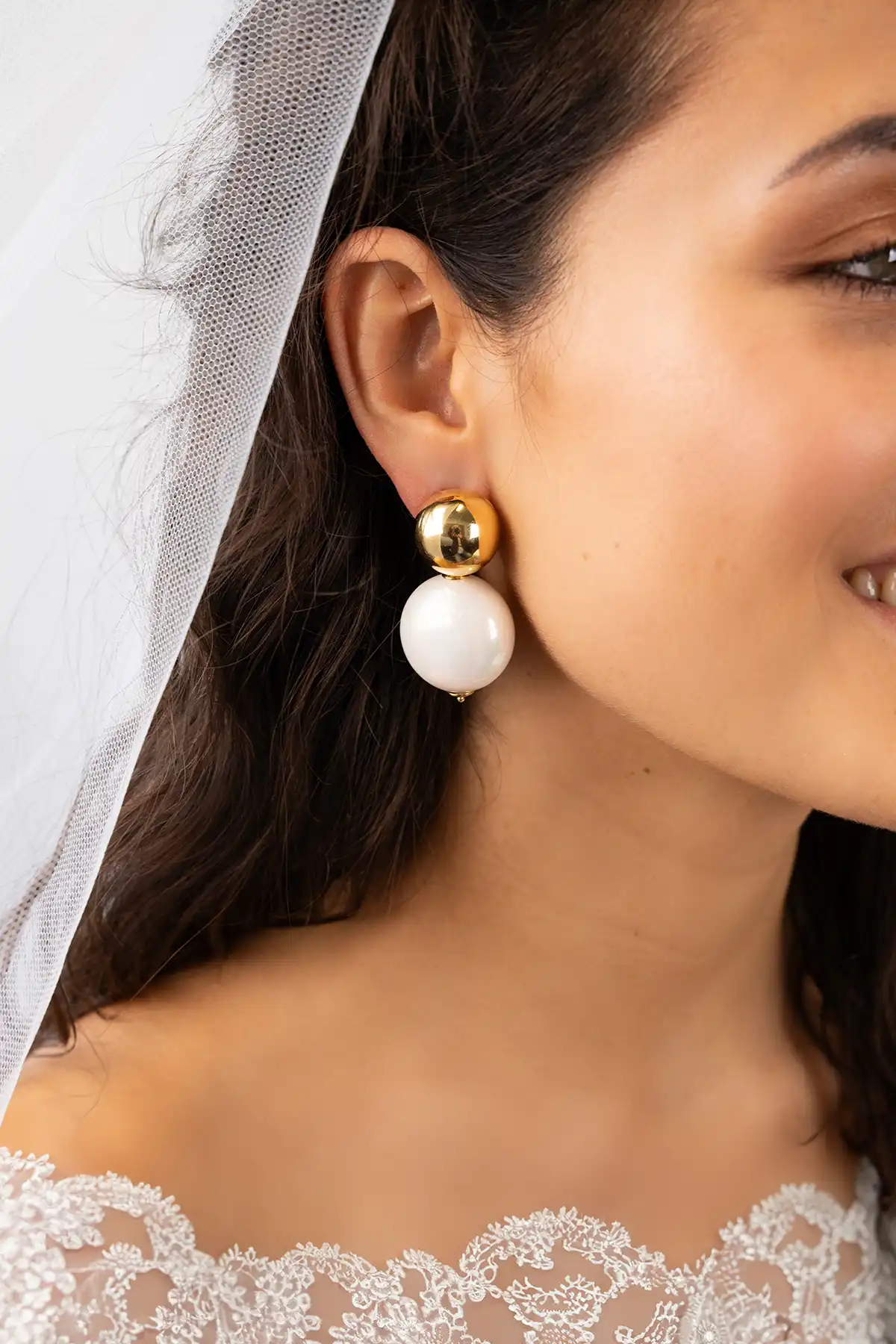 Sierlijke statement oorbellen – Starlight Jewels Sierlijke statement oorbellen – Starlight Jewels