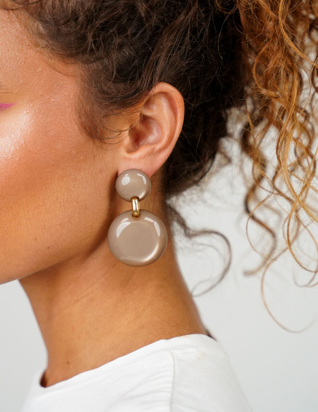 Beige Earrings Xenia Round M