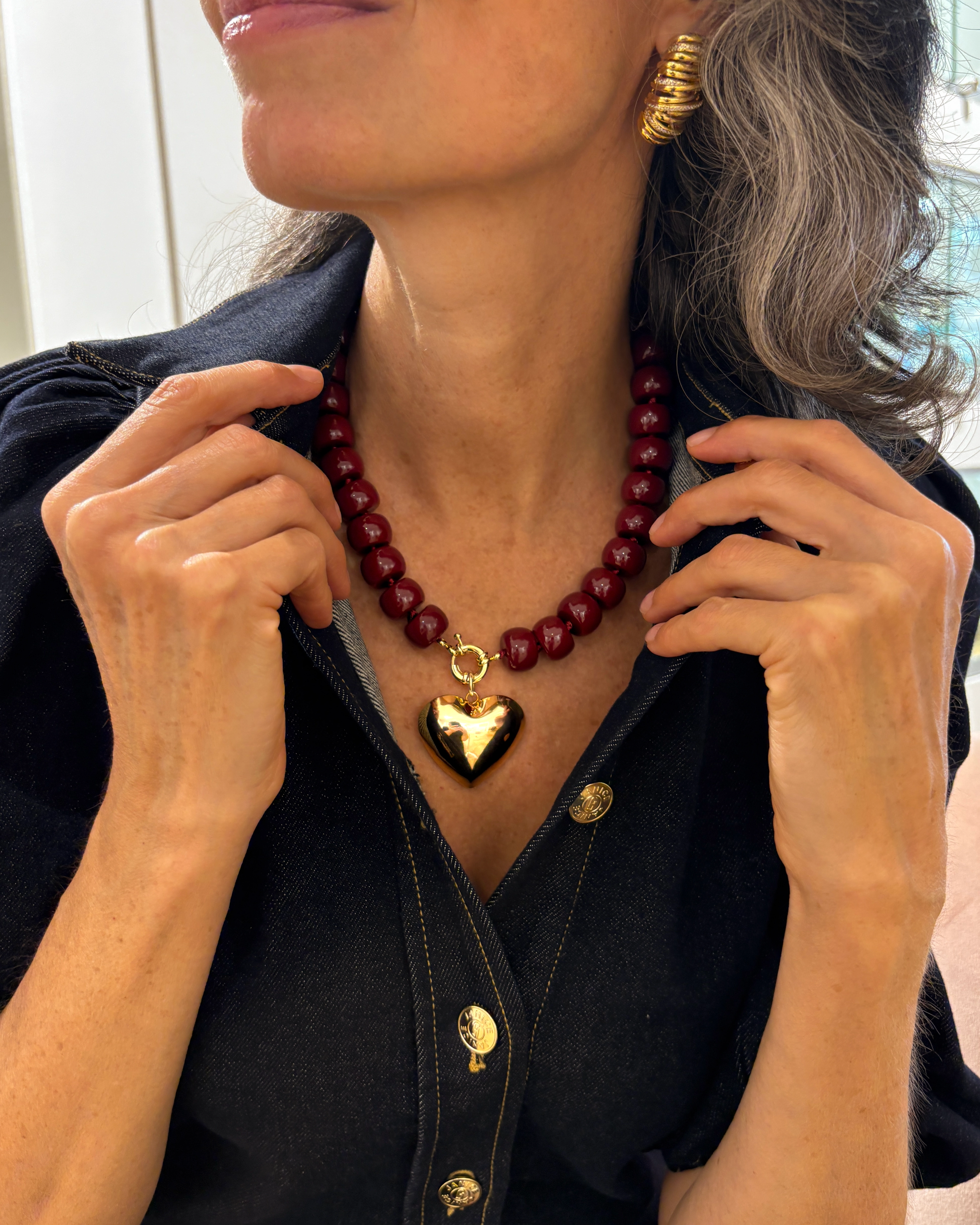 Red Necklace Roundell Stones with Heartlott-theme.productDescriptionPage.SEO.byTheBrand