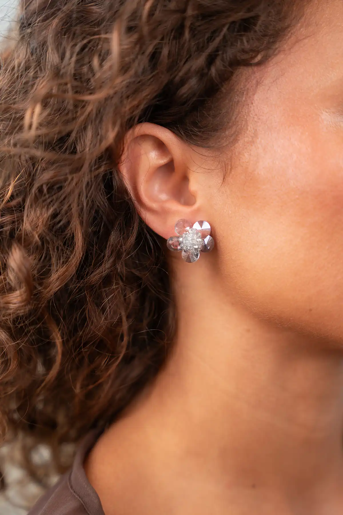 Blauwe Oorbellen Teuntje Flower Stud
