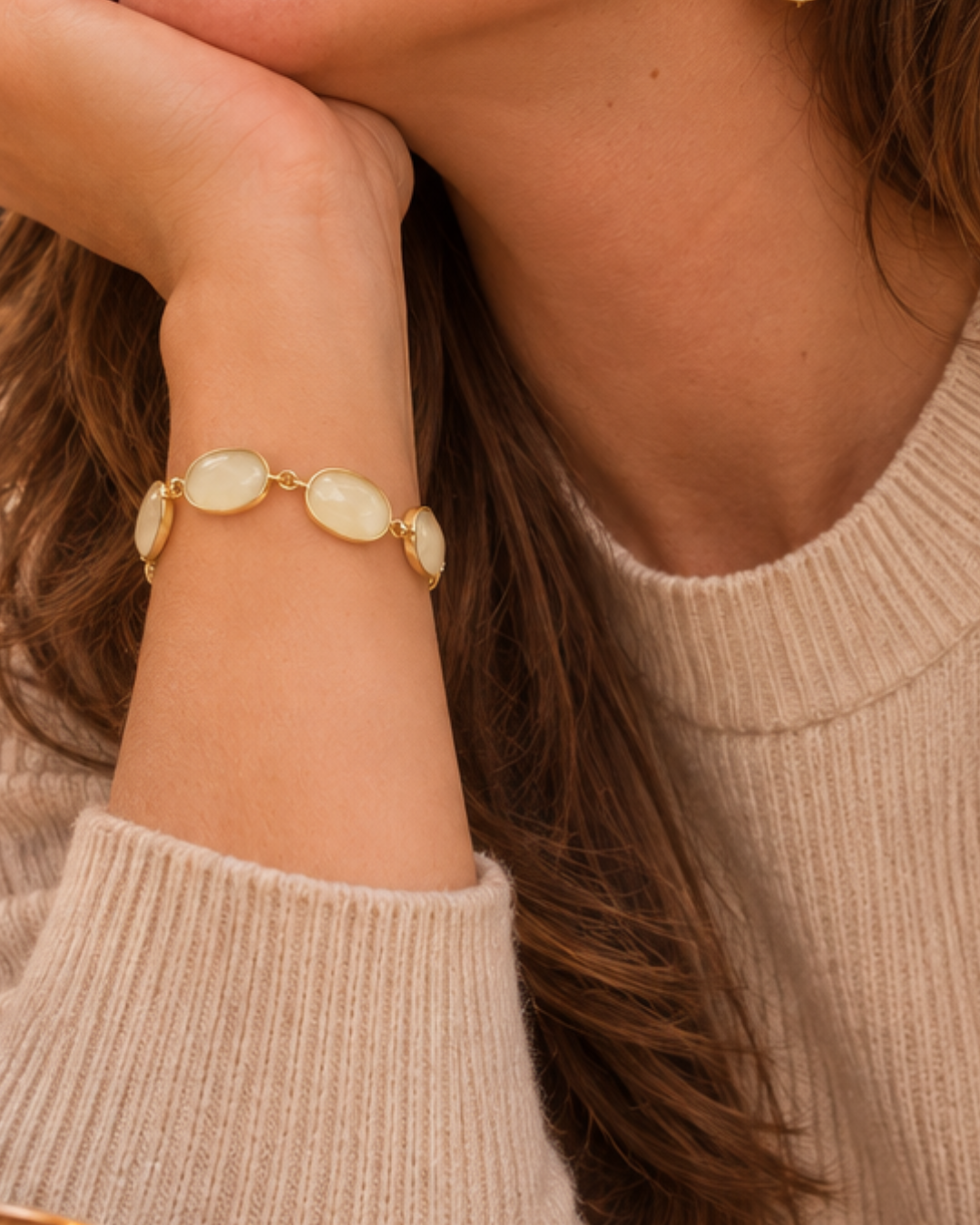 PRE-ORDER   Ann – Nine Framed Stones Armband – Wax