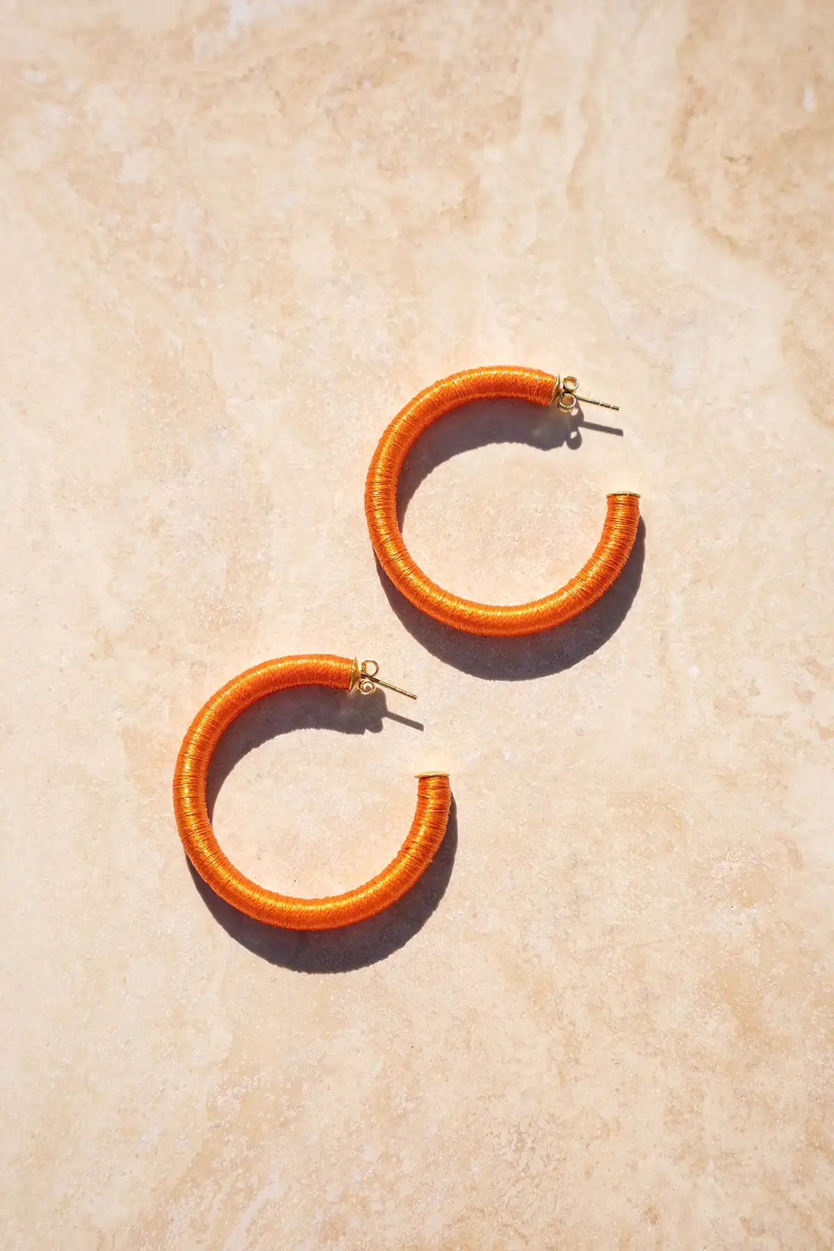 Oranje Oorbellen Chloe Creole Llott-theme.productDescriptionPage.SEO.byTheBrand