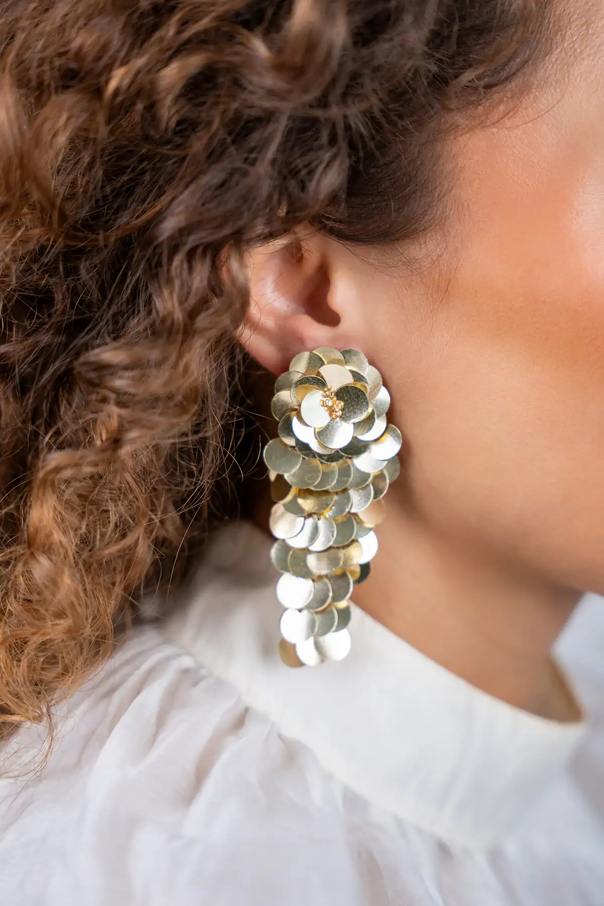 Gold Sequin Earrings Waterfall Llott-theme.productDescriptionPage.SEO.byTheBrand Gold Sequin Earrings Waterfall Llott-theme.productDescriptionPage.SEO.byTheBrand