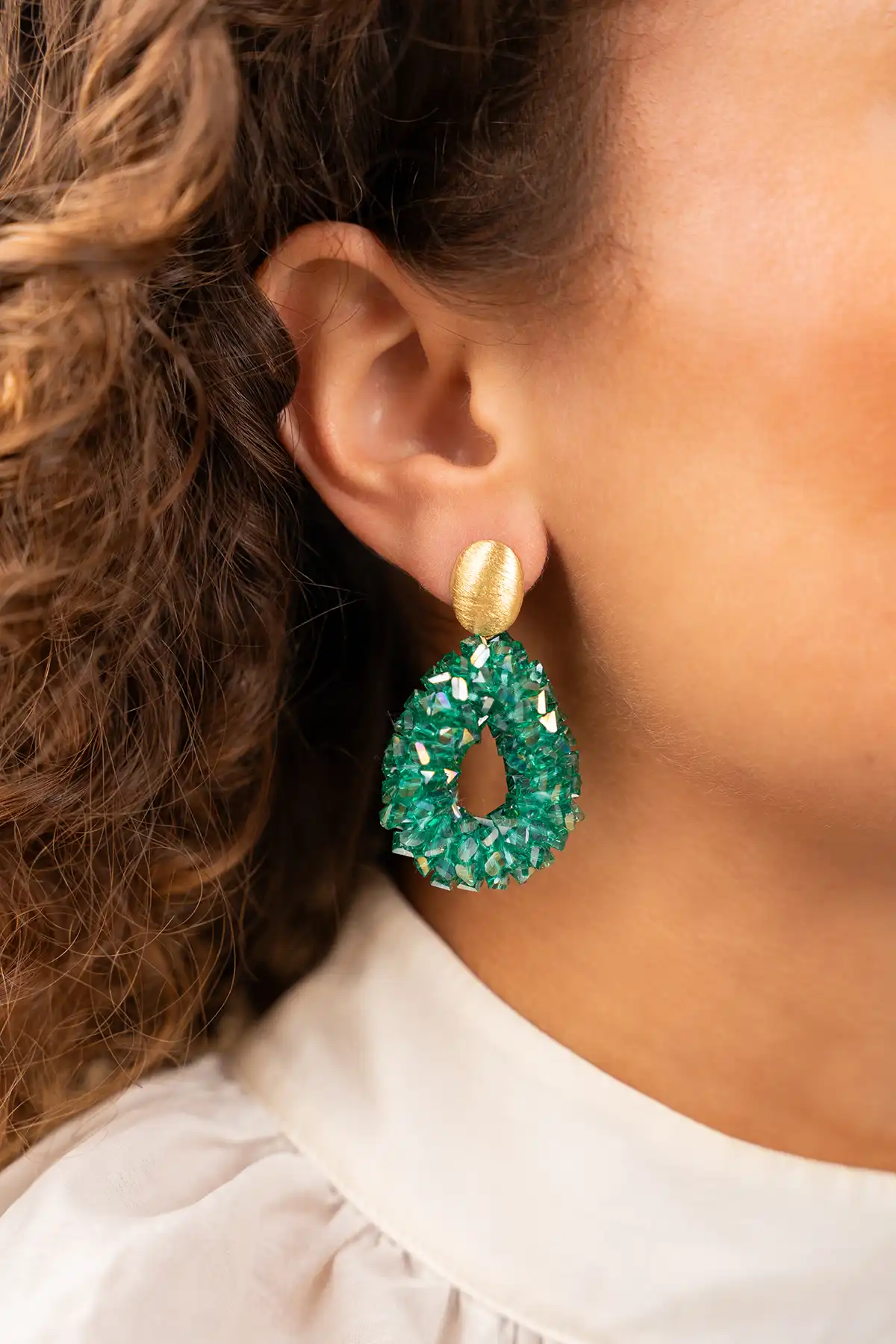 Emerald Oorbellen Marieke Druppel S Rawlott-theme.productDescriptionPage.SEO.byTheBrand