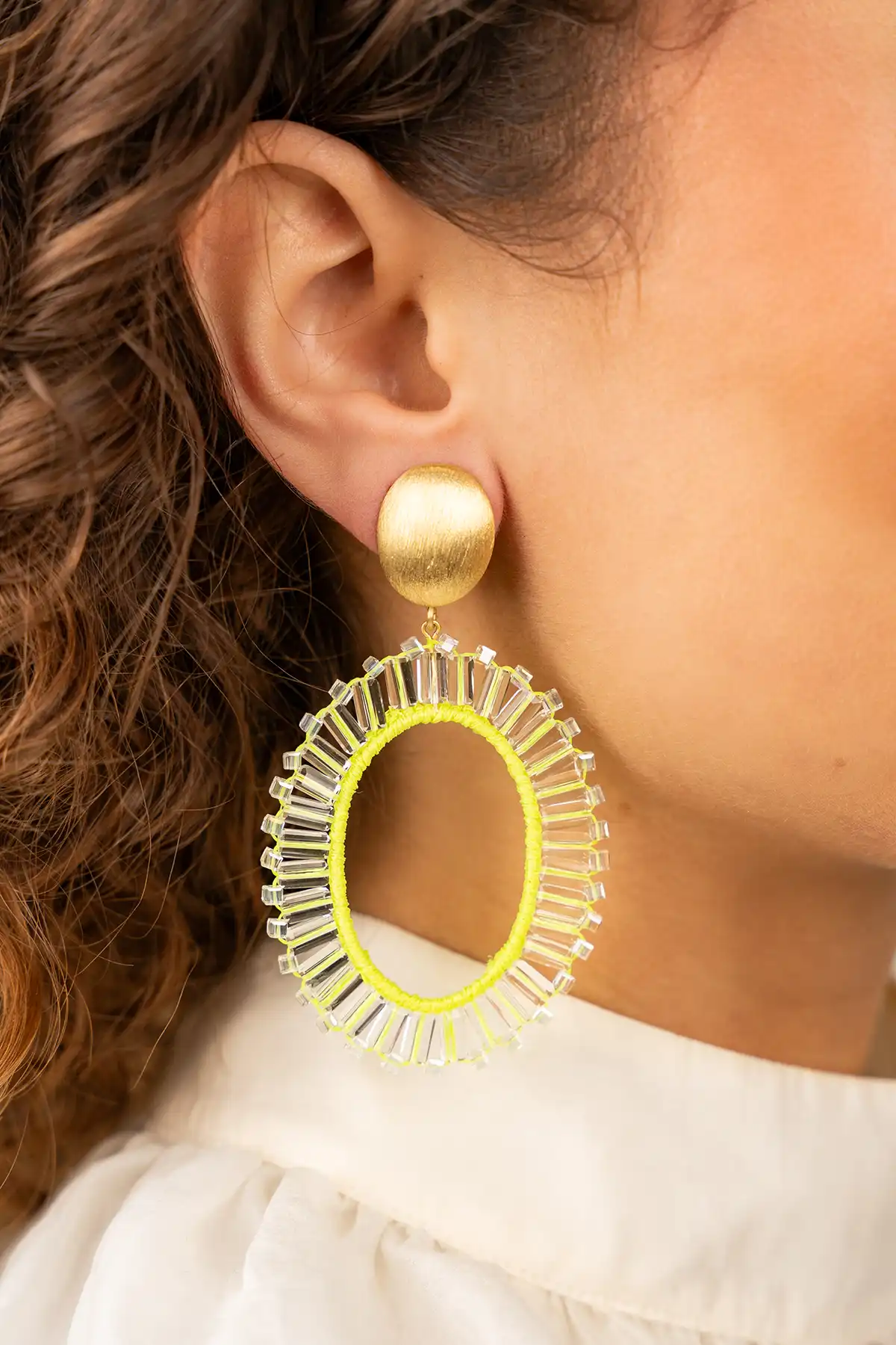 Lime oorbellen Naomi Ovaal L tonal clip