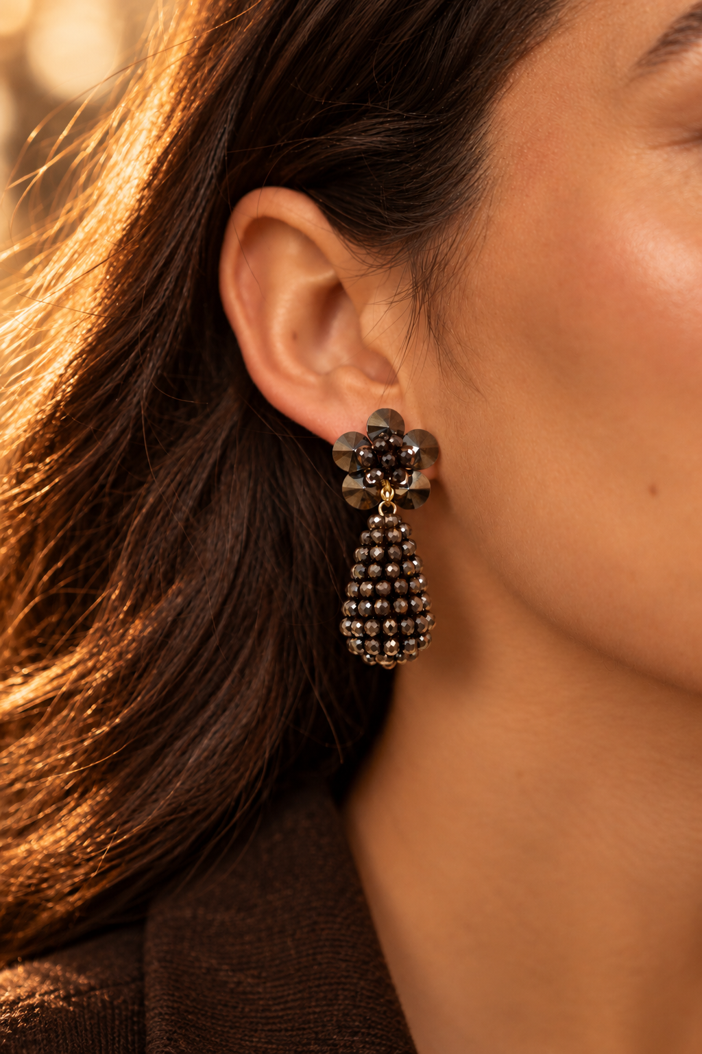 Amy – Cone with Flower Stud Oorbellen XS – Bruin
