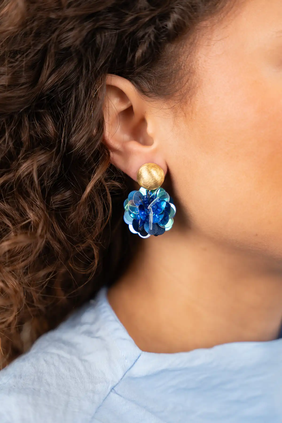 Blauwe  Oorbellen Sanne Fine Big Sequins Globe S