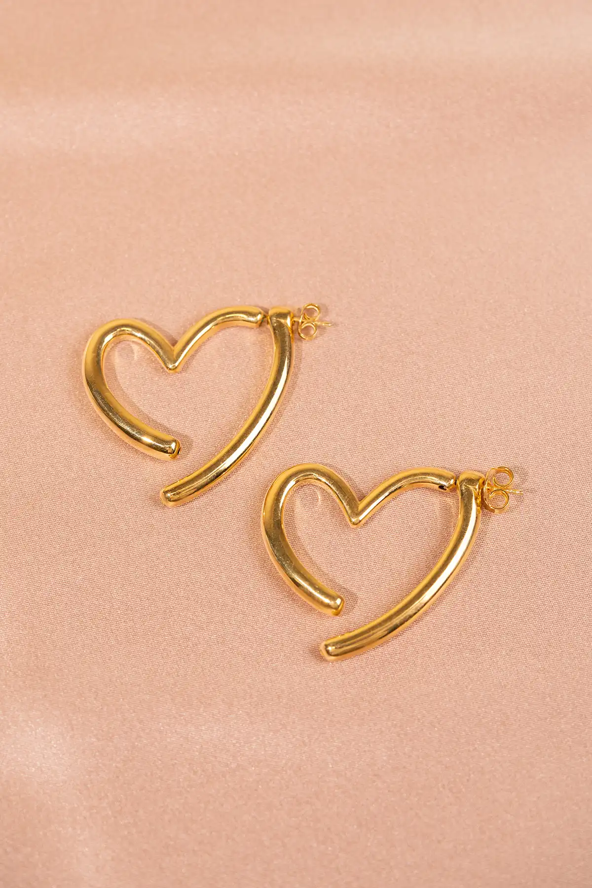 Gold Open Heart Earringslott-theme.productDescriptionPage.SEO.byTheBrand