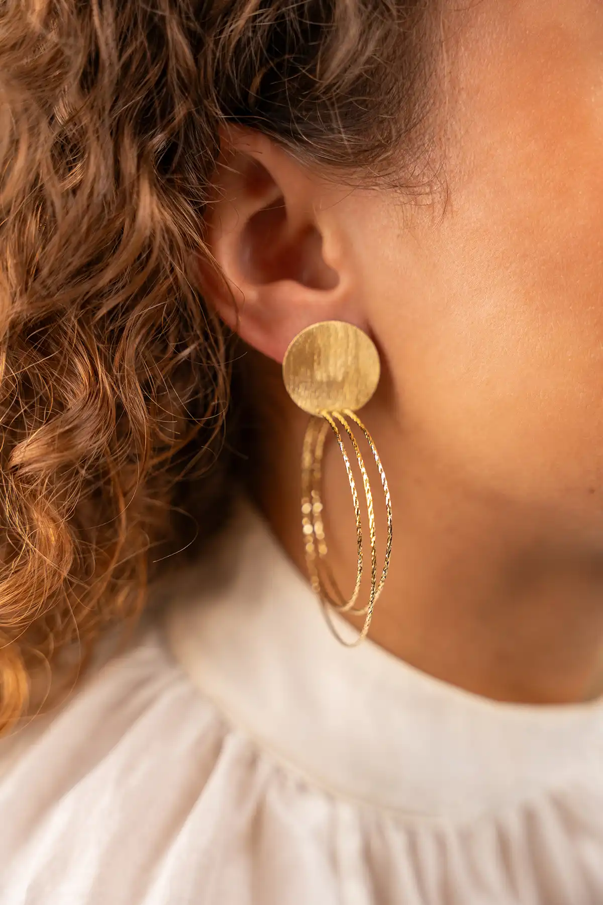 Classic earrings triple hoops glow Llott-theme.productDescriptionPage.SEO.byTheBrand