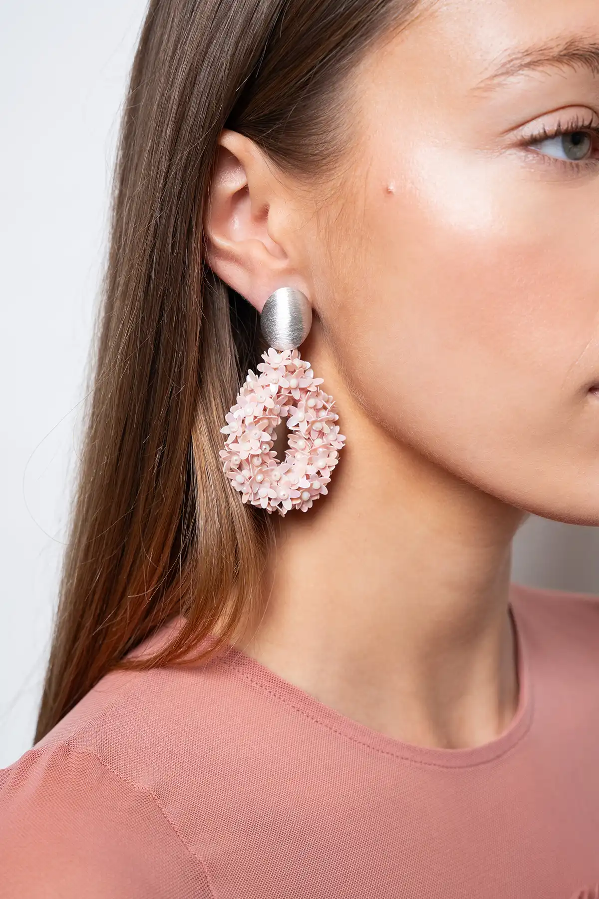 Soft Pink Oorbellen Ivy Flower Drop Llott-theme.productDescriptionPage.SEO.byTheBrand