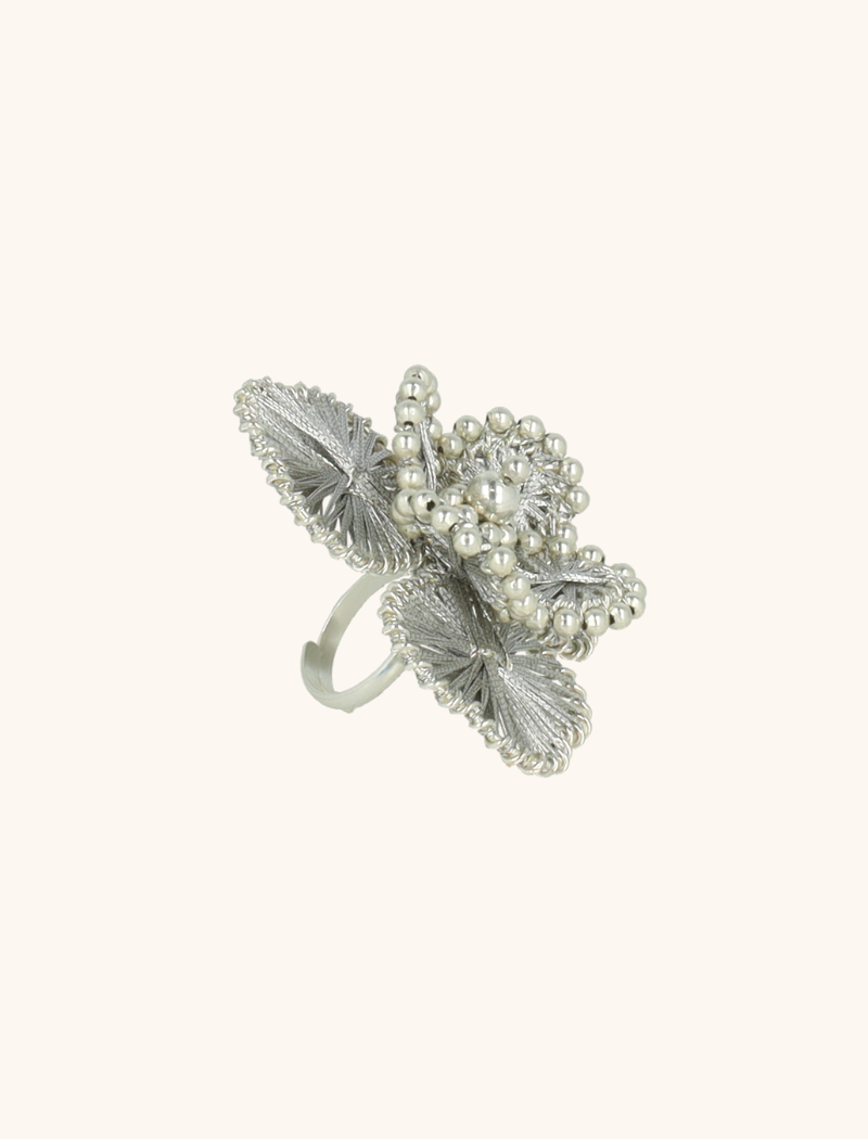 Zilveren Aster Ring Flowerlott-theme.productDescriptionPage.SEO.byTheBrand