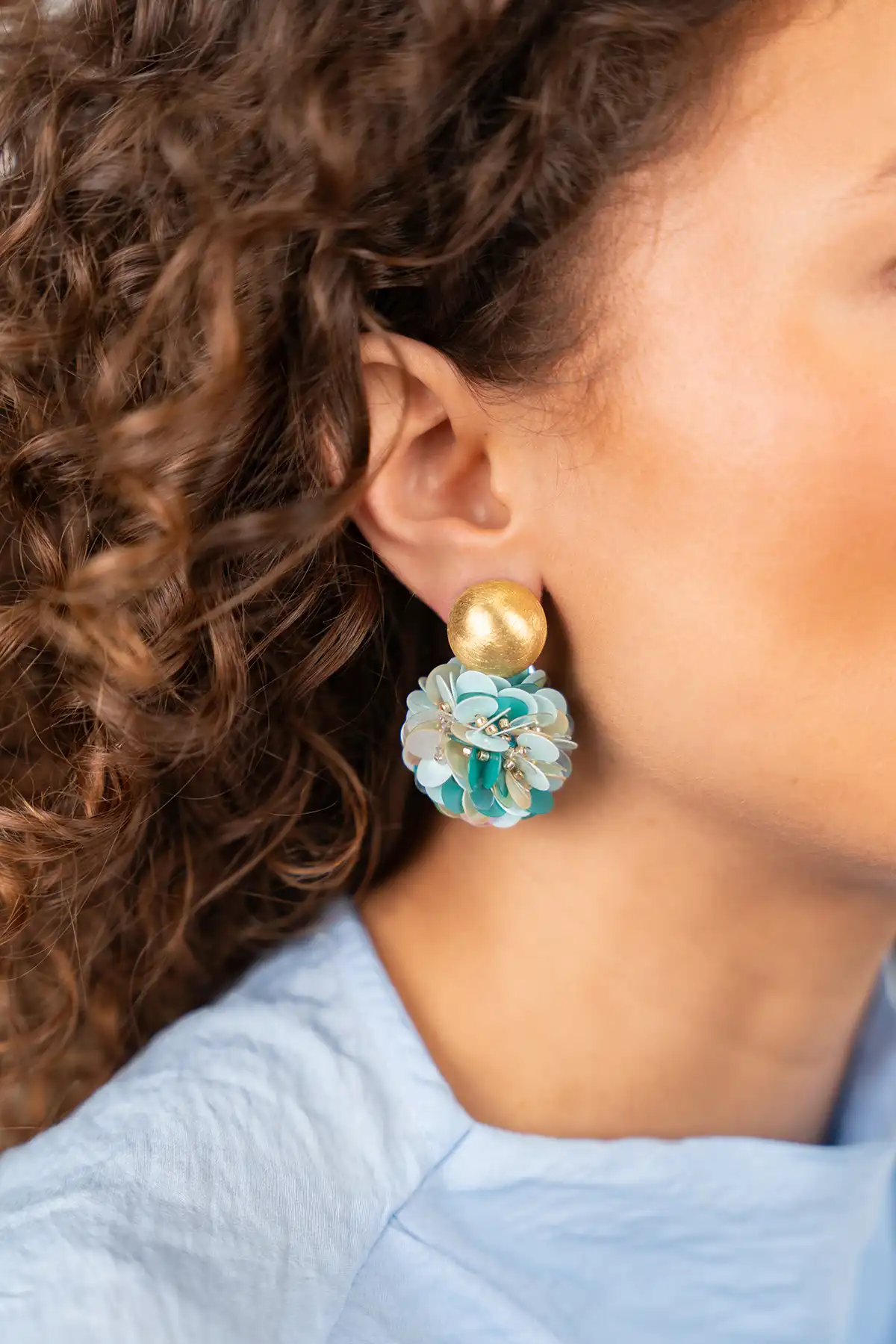 Blauwe Oorbellen Vlinder Sequin Globe M 
