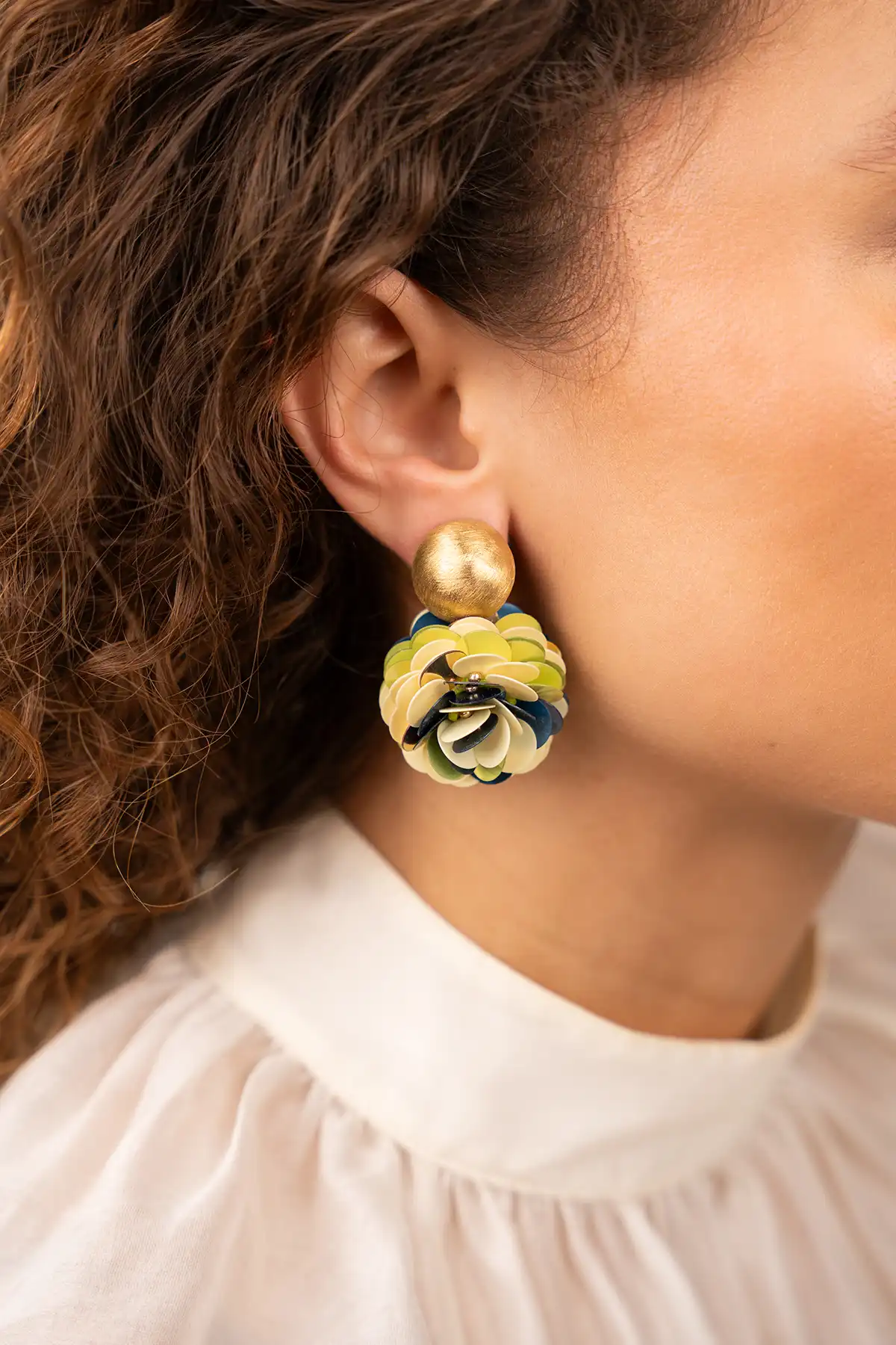 Lime oorbellen Vlinder globe Mlott-theme.productDescriptionPage.SEO.byTheBrand