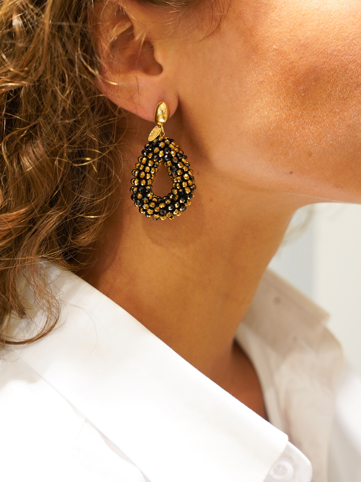Gold-coloured Earrings Berry Drop Slott-theme.productDescriptionPage.SEO.byTheBrand
