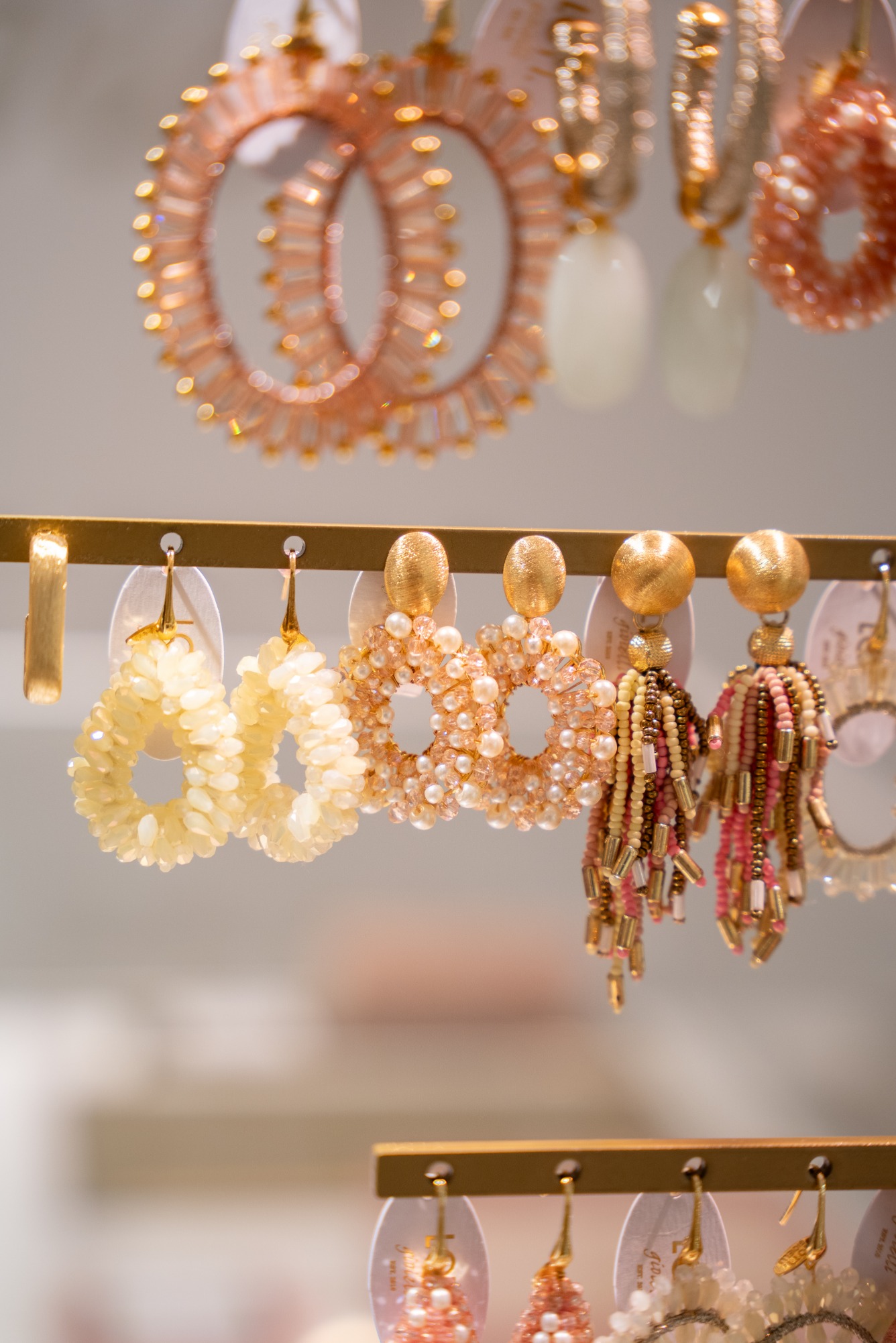 Roze Parel Oorbellen Mia Ovaal Slott-theme.productDescriptionPage.SEO.byTheBrand
