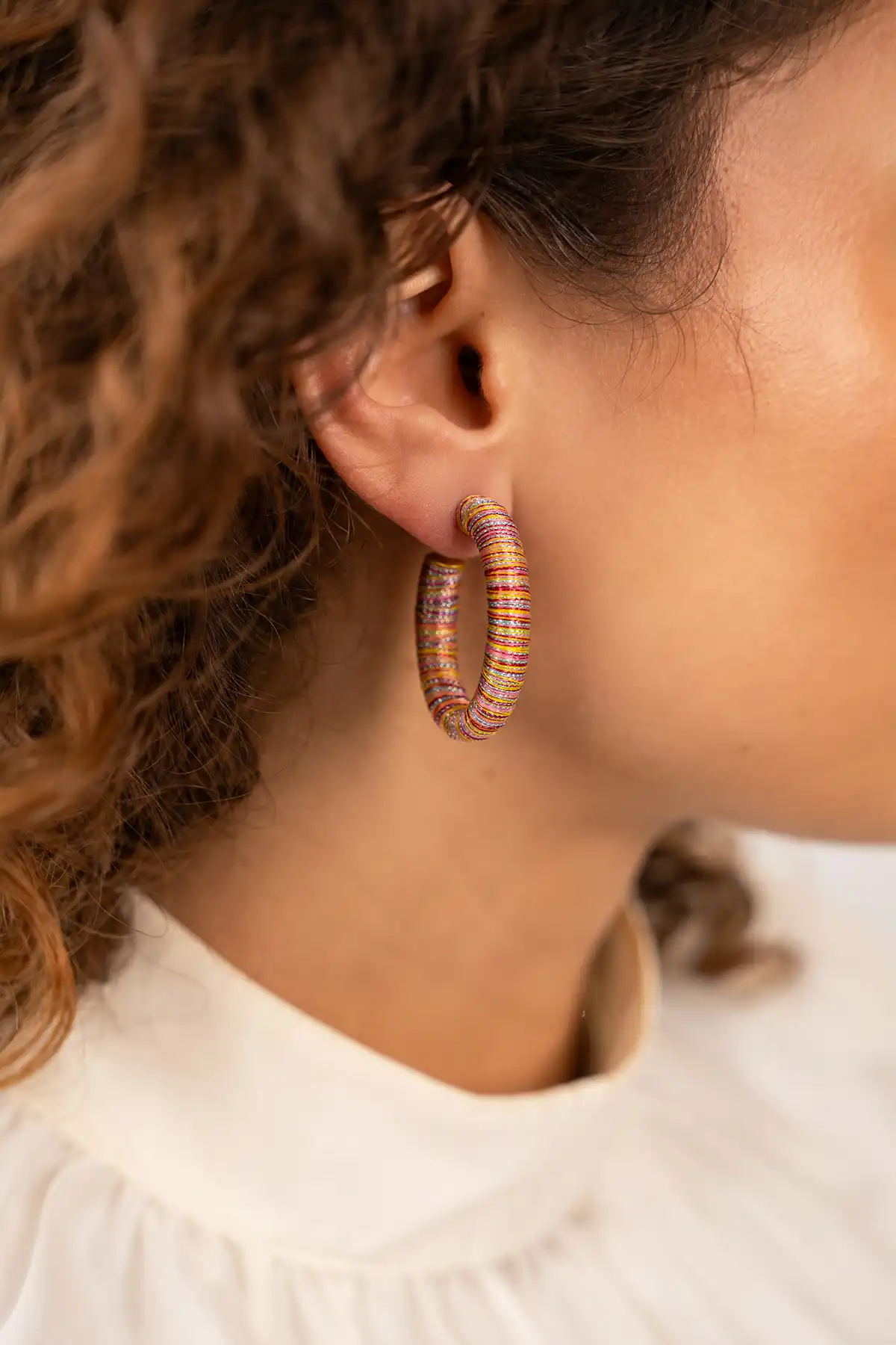 Multicolor earrings Amara creole oval M