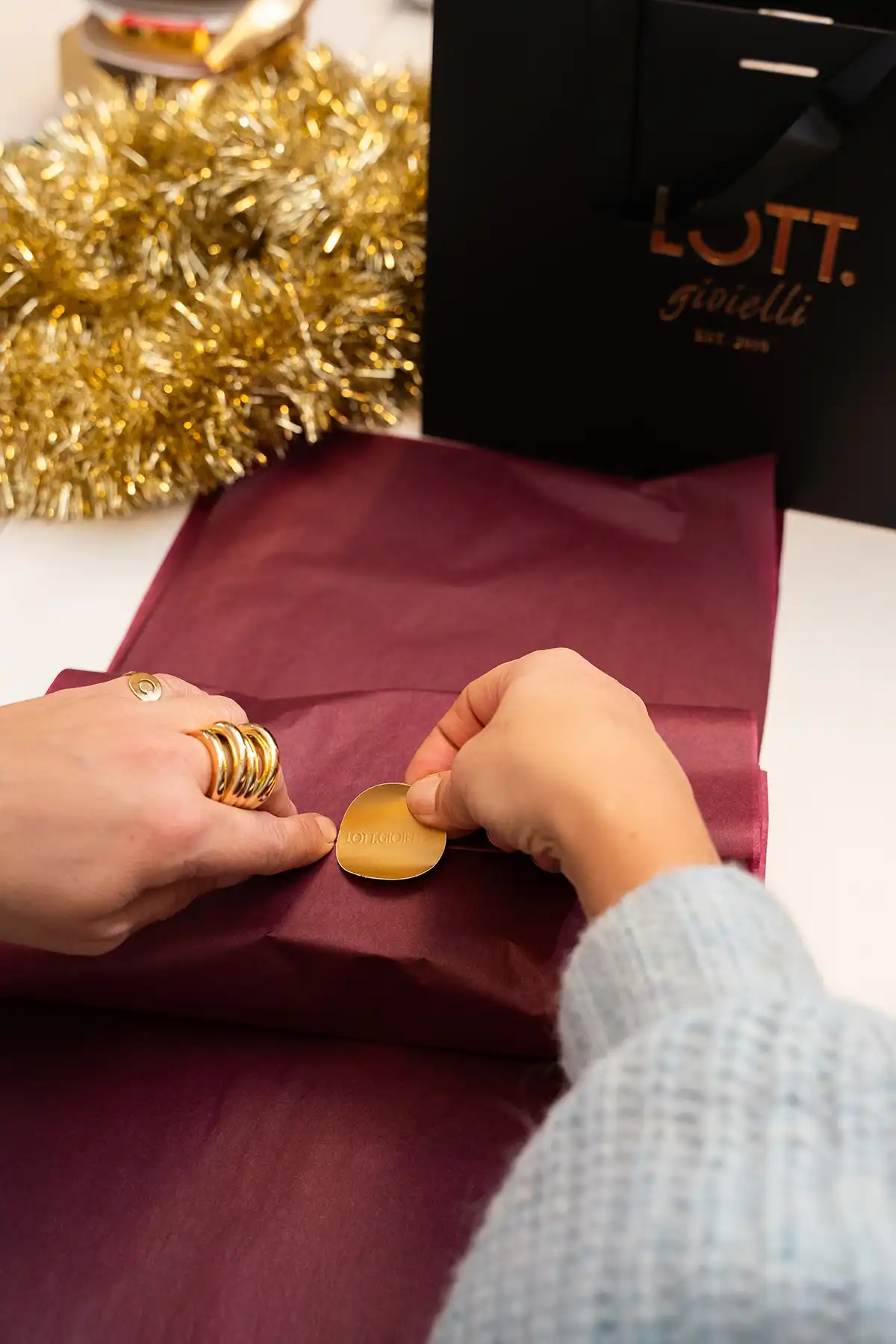 Gepersonaliseerde cadeauverpakkinglott-theme.productDescriptionPage.SEO.byTheBrand