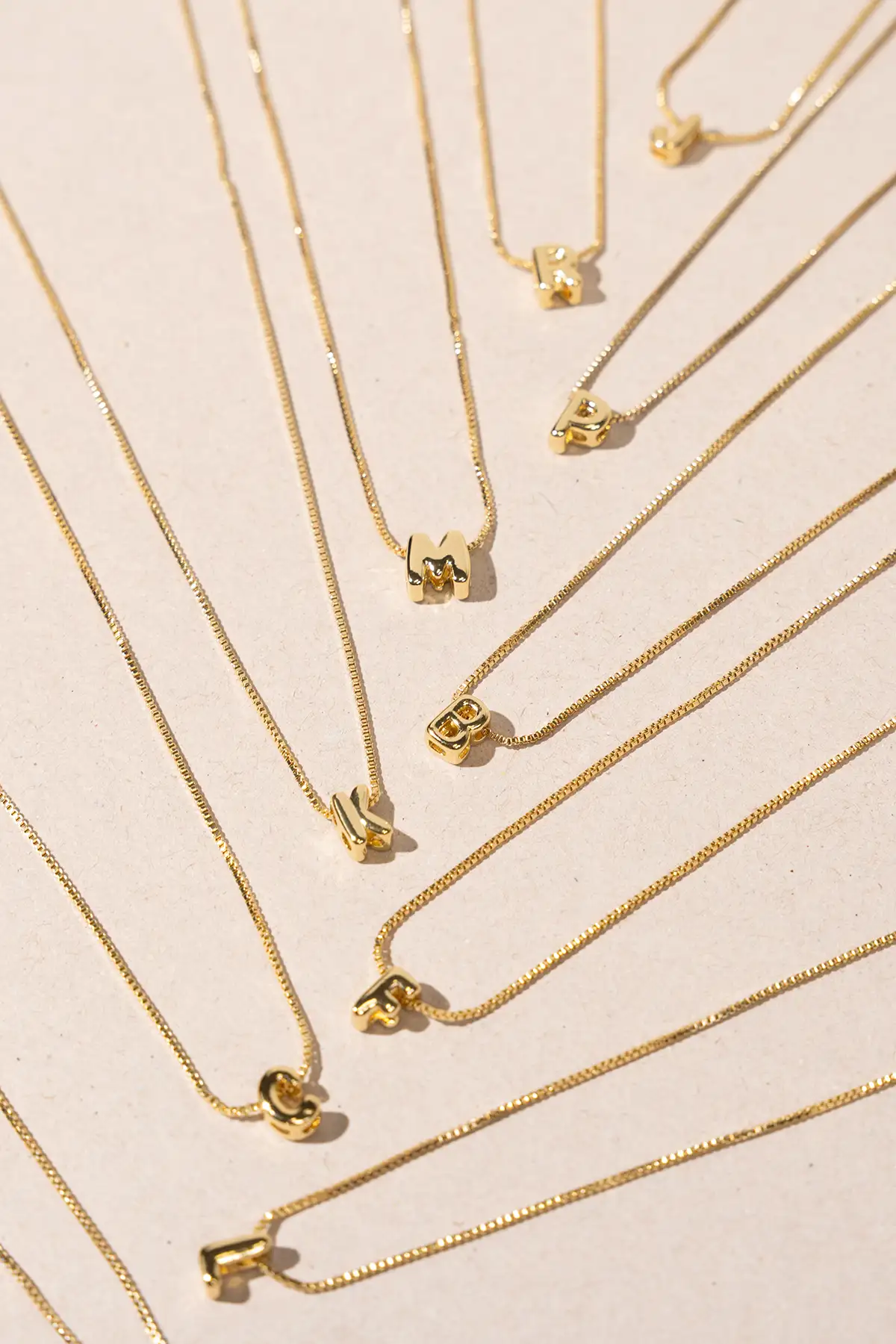 Gold Necklace Mini Initiallott-theme.productDescriptionPage.SEO.byTheBrand