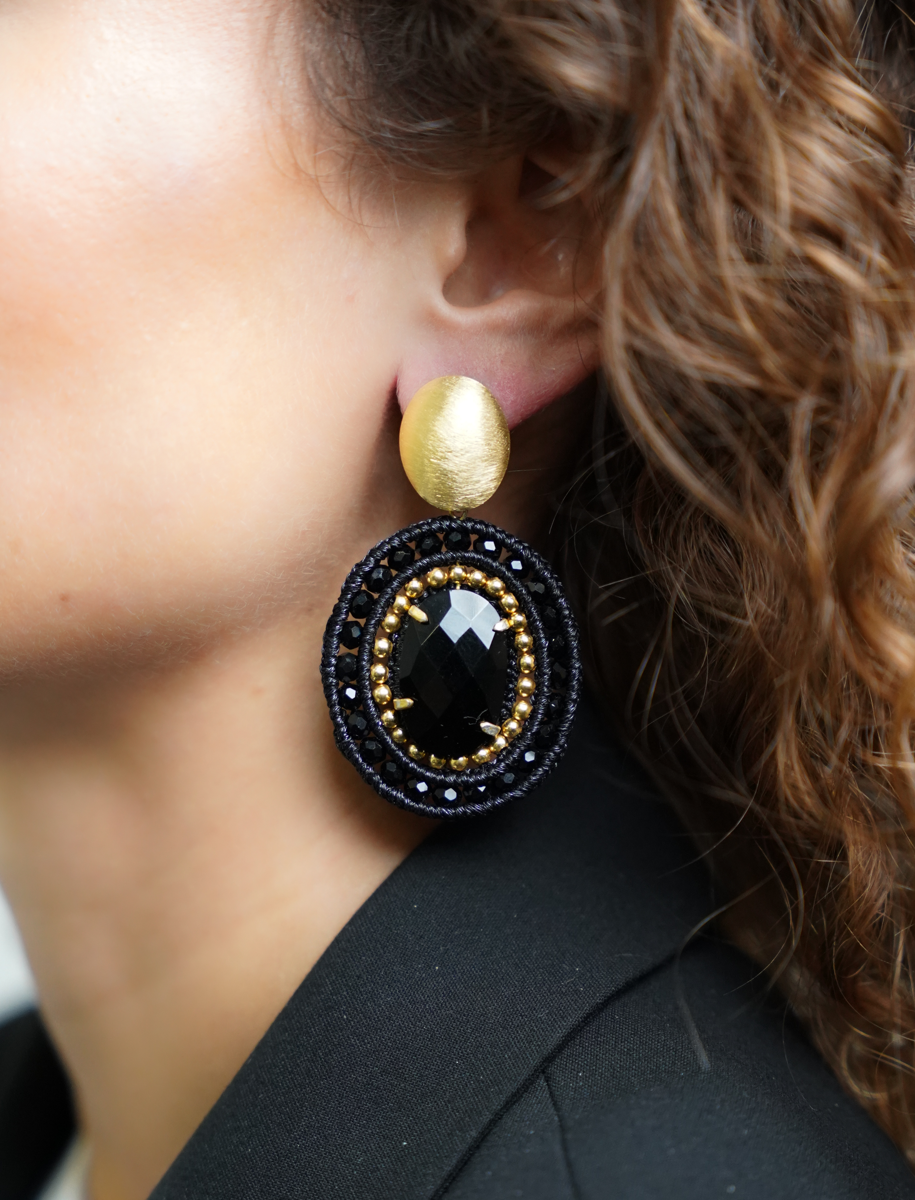 Black Earring Belle Oval L With Stone