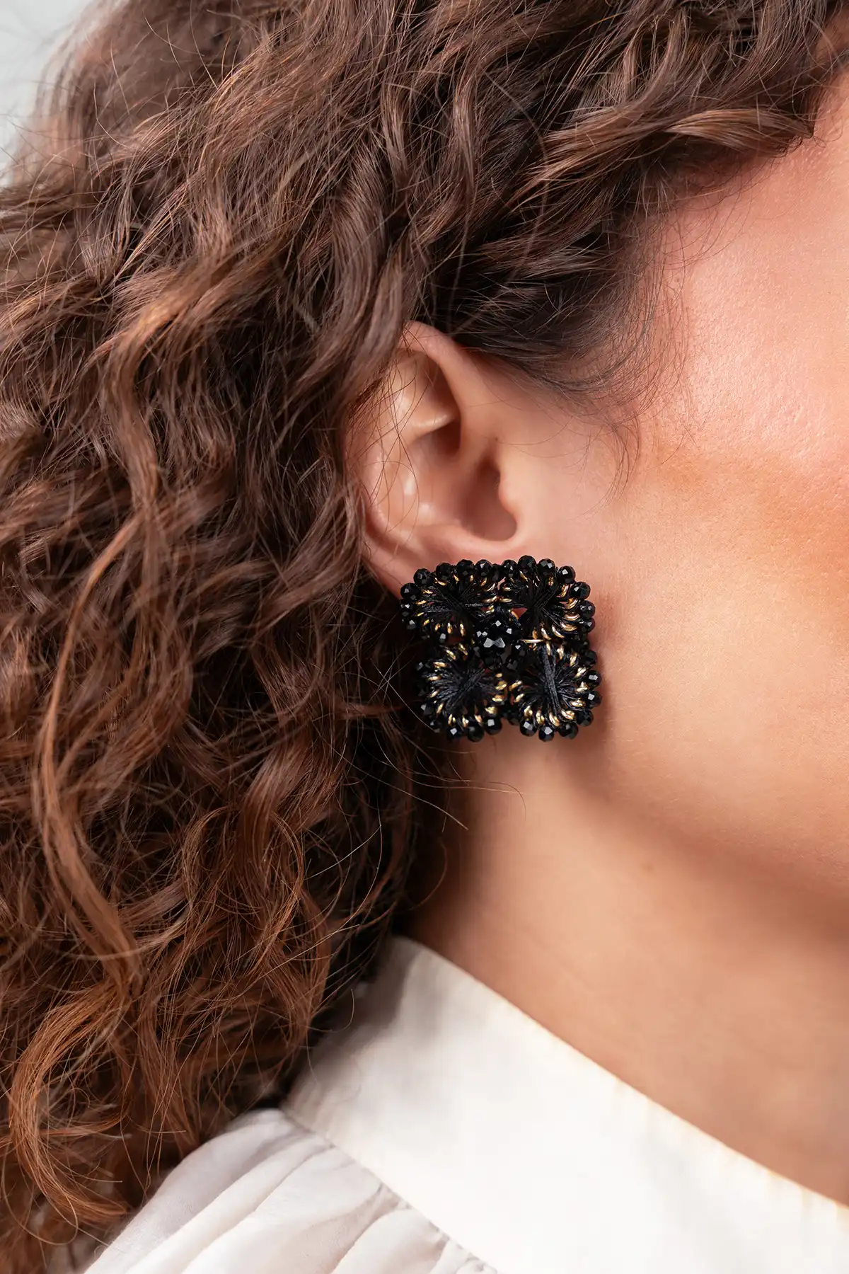 Zwarte Oorbellen Flower Earring S Aster