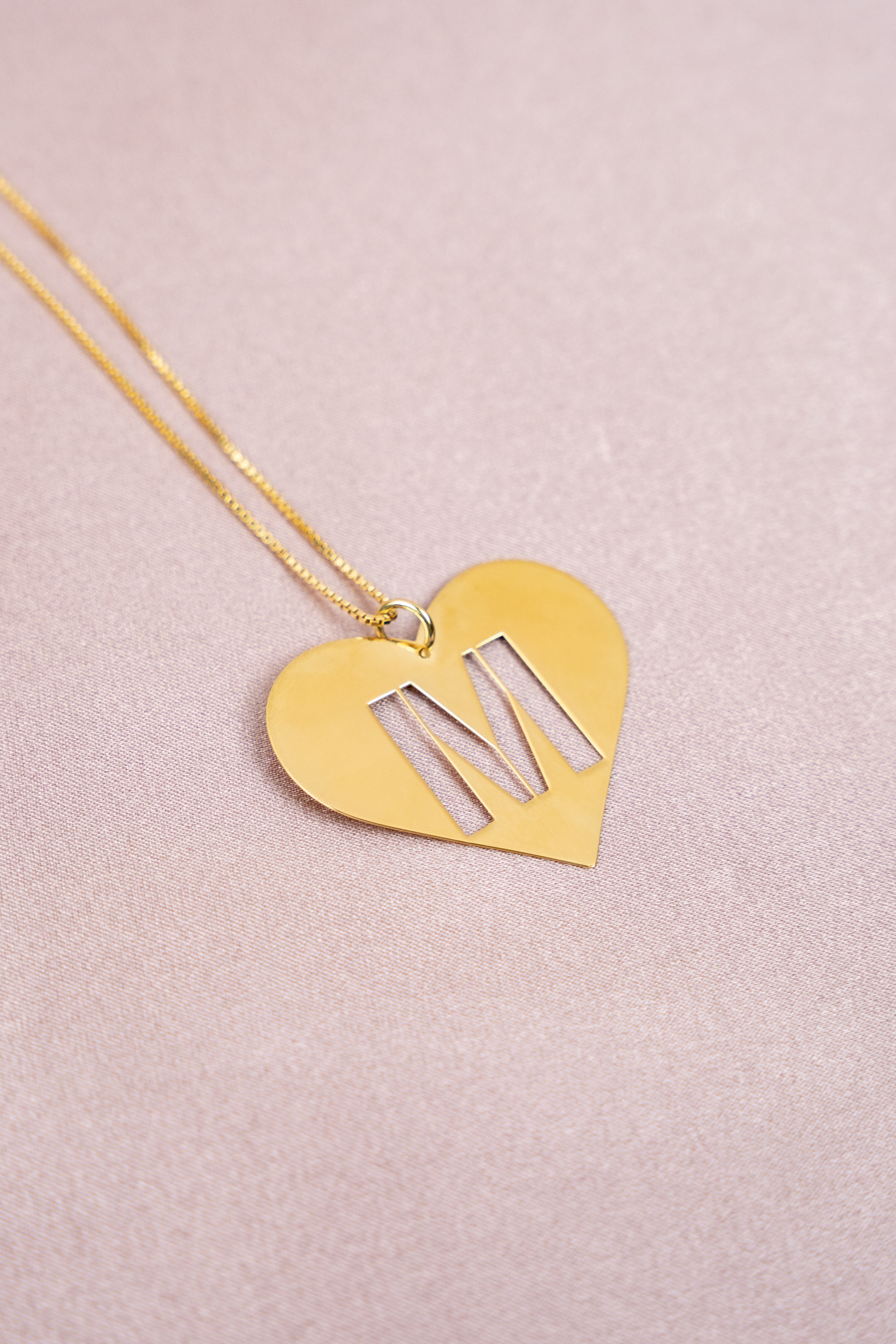 Custom Initial - Pendant Heartlott-theme.productDescriptionPage.SEO.byTheBrand